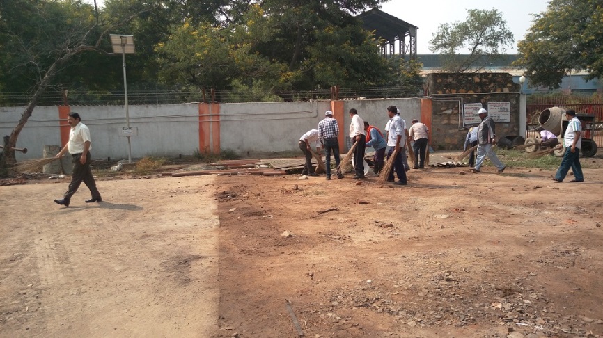 Swachh Bharat Abhiyan on 02.10.2015 at Singrauli Swachh Bharat Abhiyan on 02.10.2015 at Singrauli