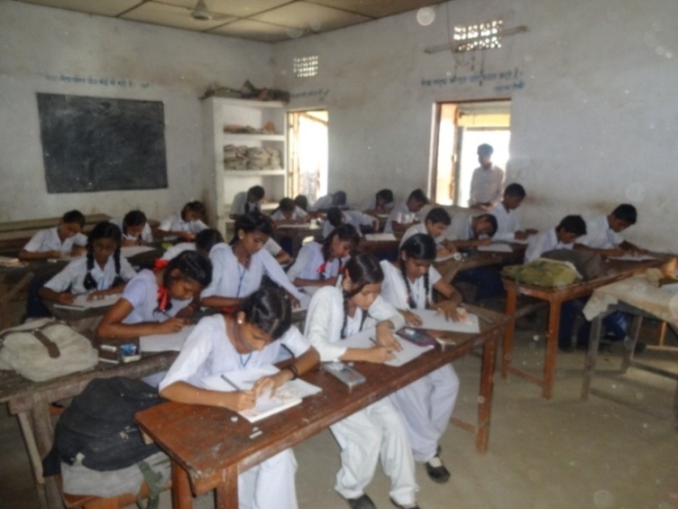 Art & Drawing competition at Janata Hindi Vidyalaya Art & Drawing competition at Janata Hindi Vidyalaya
