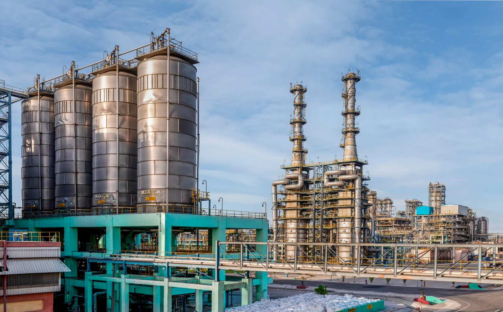 Exploration and Production Hydrocarbon Field